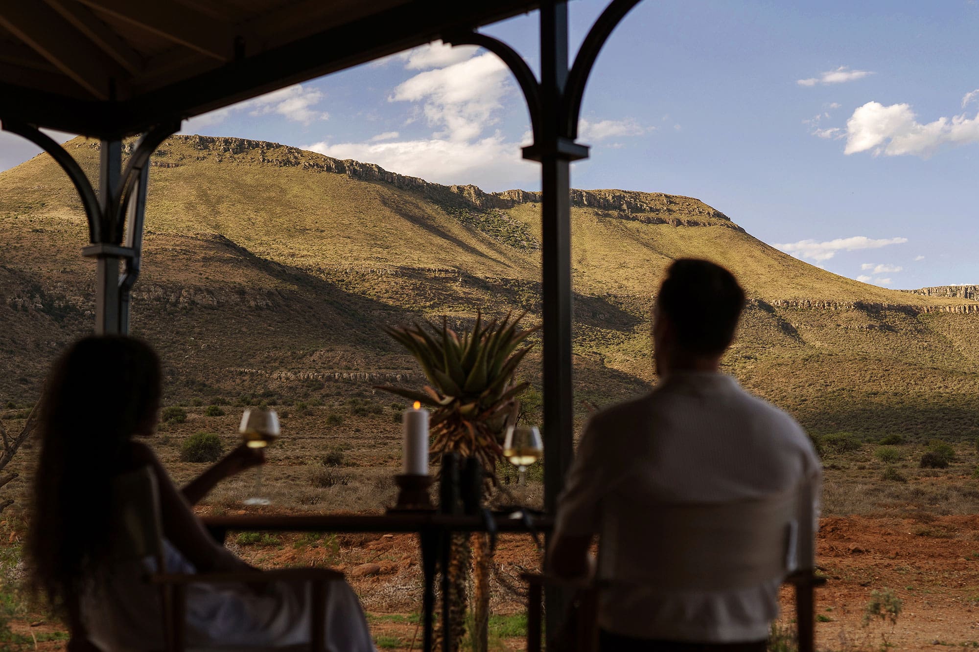 Samara-Karoo-Lodge-Karoo-Suite-views-Maike-McNeill